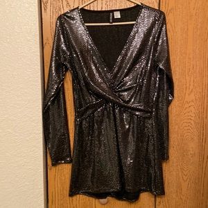 Silver/black v-neck romper
